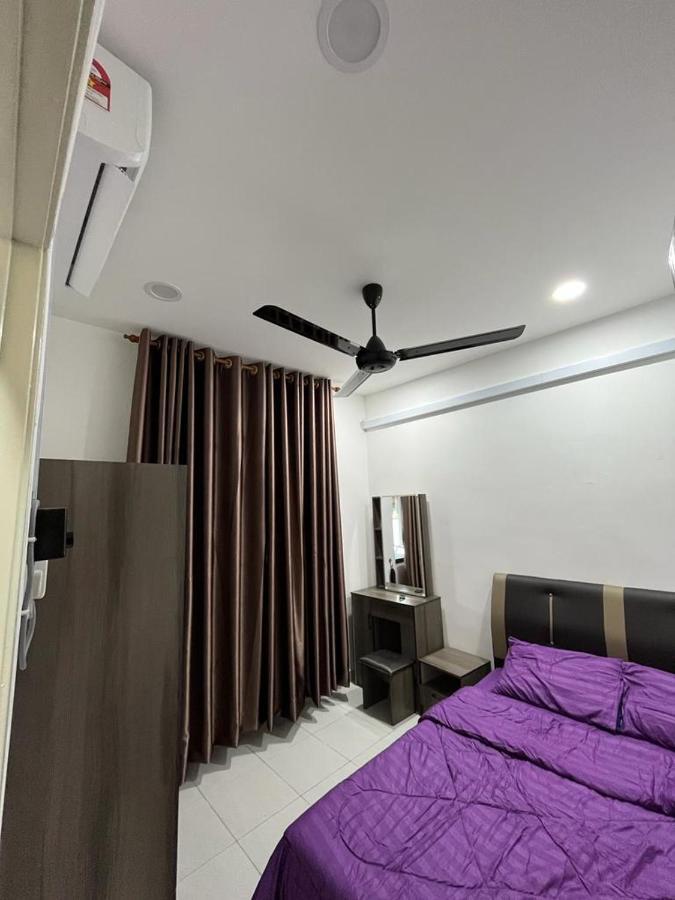 Sure Stay Homestay Simpang Ampat  Екстер'єр фото